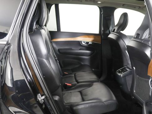 Used 2024 Volvo XC90 B6 Plus w/ Protection Package Premier AWD/4WD image 32