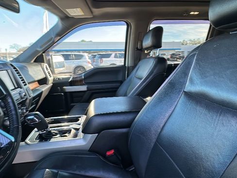 Used 2015 Ford F150 Lariat w/ Equipment Group 502A Luxury image 13