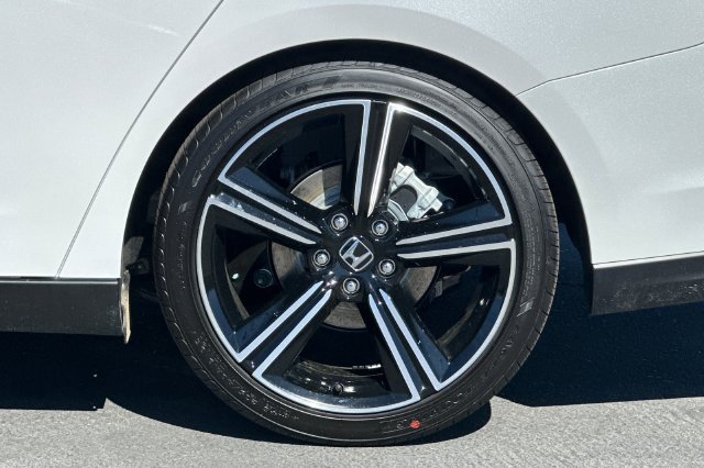 New 2026 Honda Accord Sport image 32