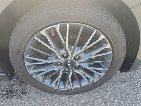 Certified 2024 Kia Forte GT-Line w/ GT-Line Premium Package FWD image 9