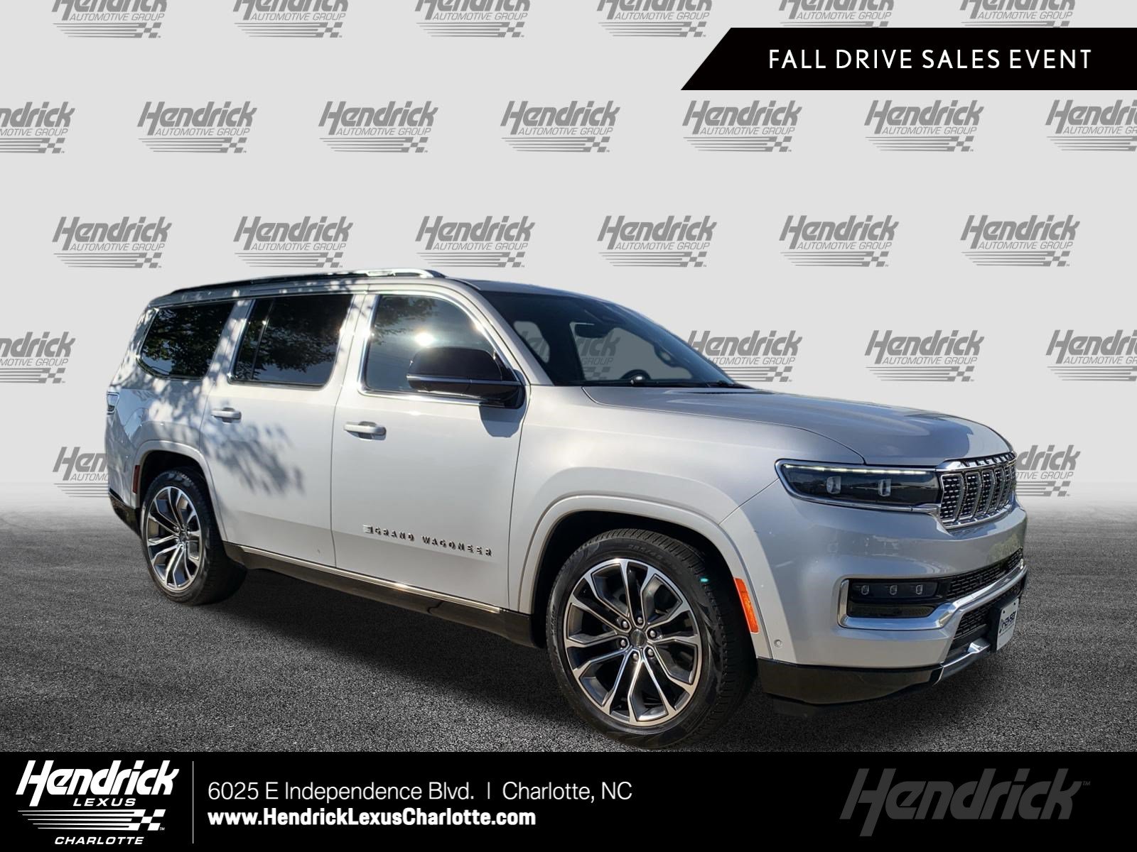 Used 2024 Jeep Grand Wagoneer Series III w/ Rear Seat Video Group 1 AWD/4WD image 1
