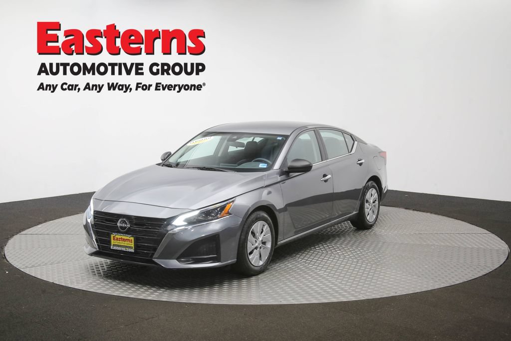 Used 2024 Nissan Altima 2.5 S FWD image 52