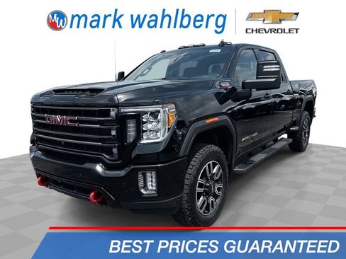 Used 2023 GMC Sierra 2500 AT4 w/ AT4 Preferred Package AWD/4WD image 1