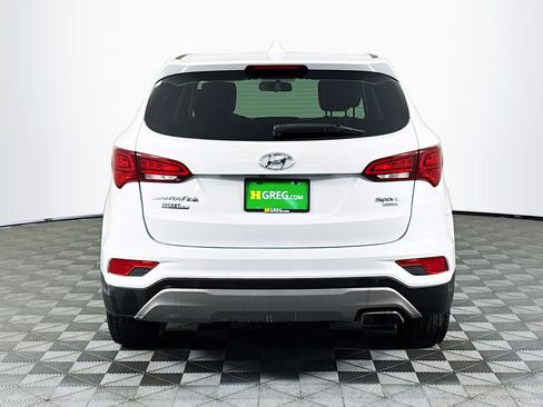 Used 2017 Hyundai Santa Fe Sport image 8