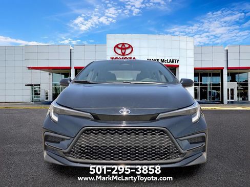 Used 2025 Toyota Corolla SE FWD image 8