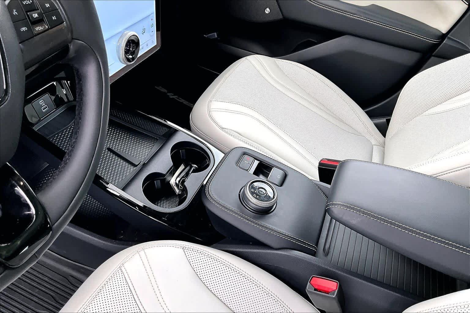 Used 2023 Ford Mustang Mach-E Premium AWD/4WD image 16