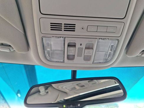 Used 2011 Honda Odyssey EX-L image 24