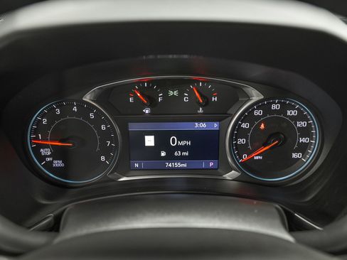 Used 2021 Chevrolet Equinox Premier image 23