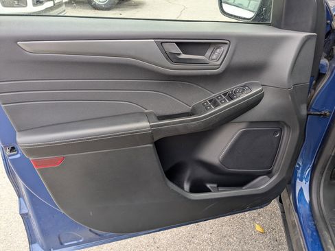 Used 2023 Ford Escape Base image 14