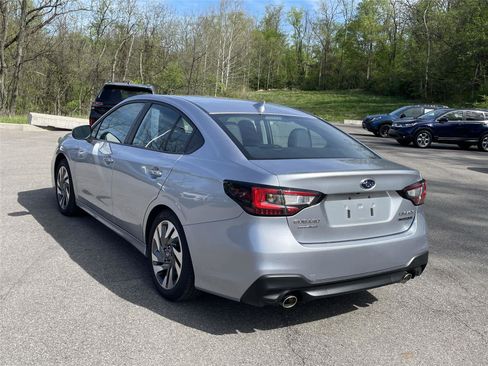 Used 2024 Subaru Legacy Touring XT AWD/4WD image 3