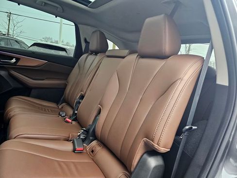 Used 2024 Acura MDX SH-AWD w/ Technology Package image 23