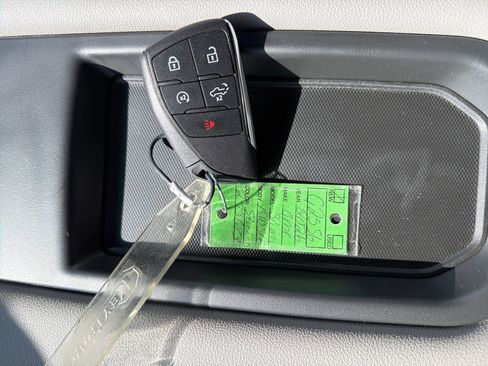 New 2026 GMC Sierra 1500 SLE image 31