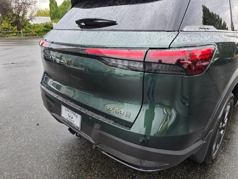 New 2026 INFINITI QX60 Autograph w/ Dark Cargo Package image 13