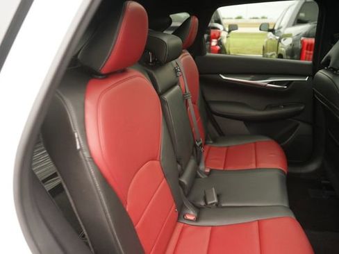 Used 2023 INFINITI QX50 Sport FWD image 17