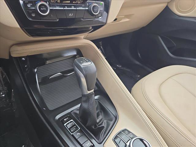 Used 2017 BMW X1 xDrive28i AWD/4WD image 12
