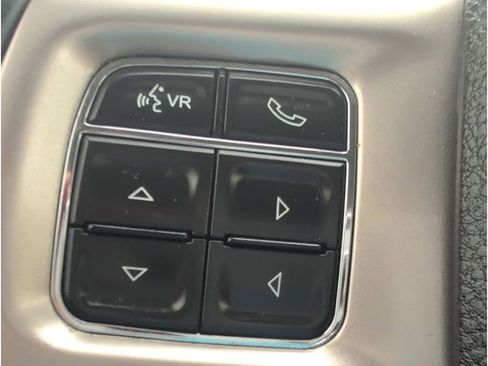 Used 2017 RAM 3500 Laramie image 27