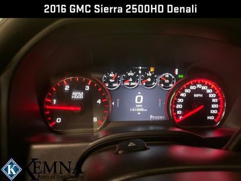 Used 2016 GMC Sierra 2500 Denali w/ Duramax Plus Package image 18