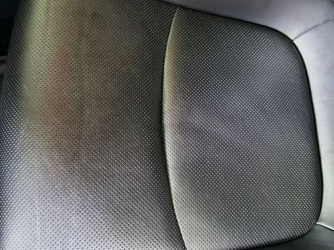 Used 2019 Toyota RAV4 Limited w/ Cold Weather Package AWD/4WD image 20