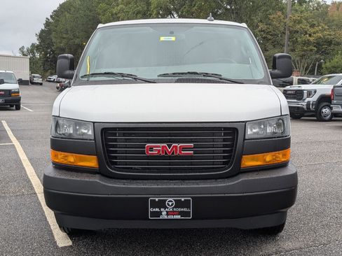 New 2025 GMC Savana 2500 Extended w/ Driver Convenience Package image 8