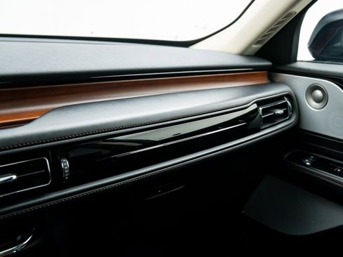 Used 2023 Lincoln Aviator Reserve w/ Equipment Group 201A image 29