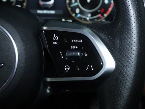 Used 2023 Jaguar F-PACE R-Dynamic S AWD/4WD image 23