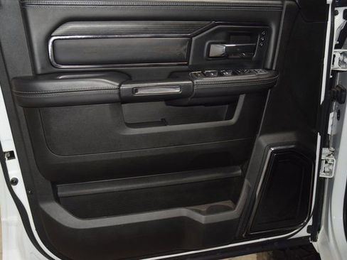 Used 2024 RAM 2500 Limited image 47