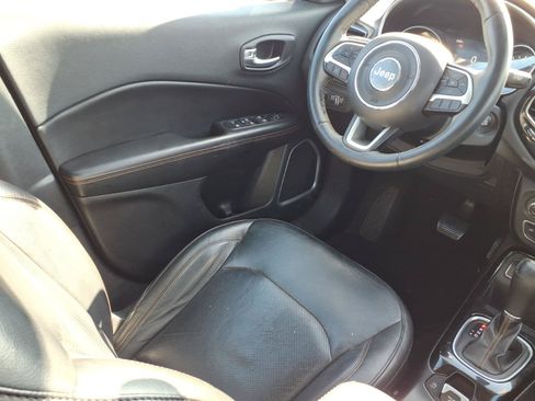 Used 2019 Jeep Compass Limited FWD image 17