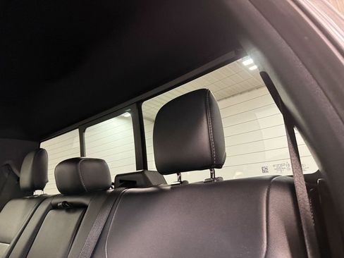 Used 2022 Ford F150 Lariat image 50