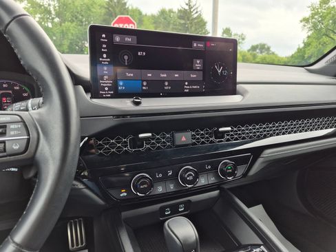 Used 2024 Honda Accord Sport image 18