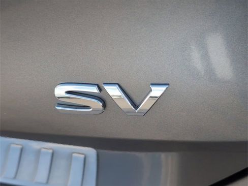 Used 2018 Nissan Rogue SV w/ Premium Package image 31