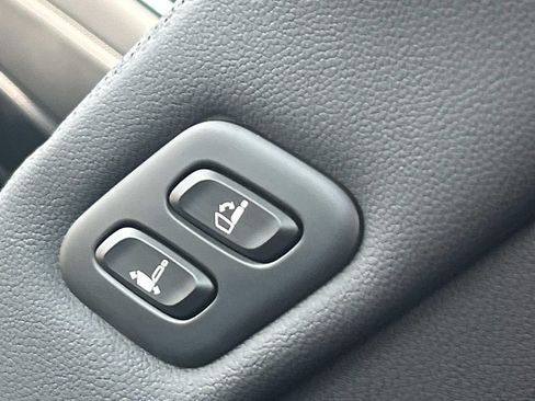 New 2027 Genesis GV80 2.5T Select AWD/4WD image 24