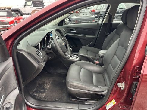 Used 2015 Chevrolet Cruze LT FWD image 19