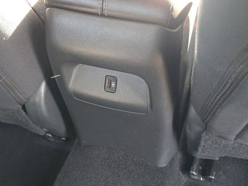 Used 2023 Nissan Sentra SV image 29