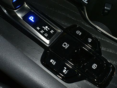 Used 2023 Lexus RX 350 AWD w/ Accessory Package image 38