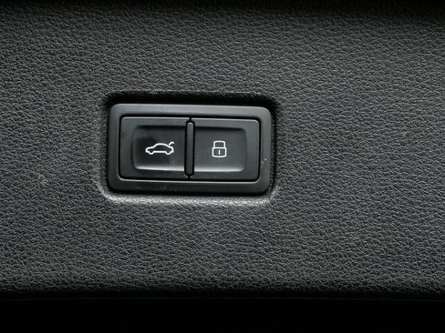 Used 2022 Audi Q5 2.0T Premium Plus image 32