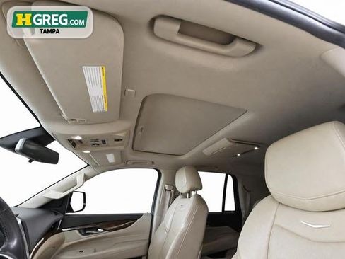 Used 2020 Cadillac Escalade Premium Luxury RWD image 15