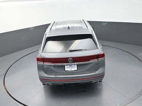 New 2026 Volkswagen Atlas SEL Premium R-Line AWD/4WD image 18
