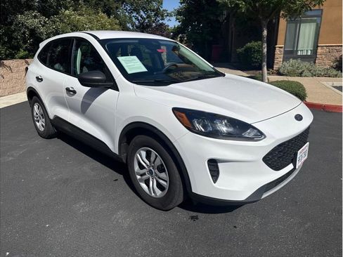 Used 2022 Ford Escape S FWD image 5