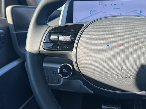 Used 2024 Hyundai Ioniq 6 Limited image 27