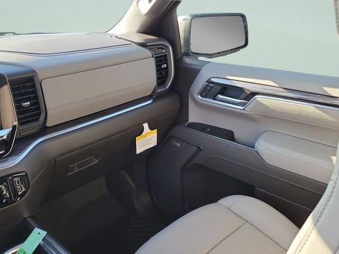 New 2026 Chevrolet Silverado 1500 LTZ AWD/4WD image 16