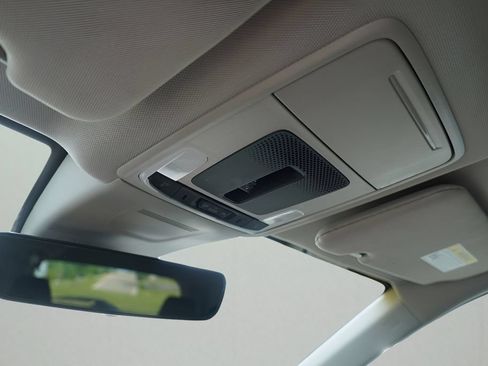 Used 2025 Honda CR-V EX-L image 27
