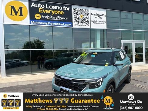 Certified 2024 Kia Seltos EX AWD/4WD image 1