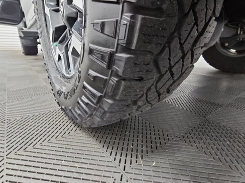 Used 2023 Toyota Tacoma TRD Off-Road AWD/4WD image 42
