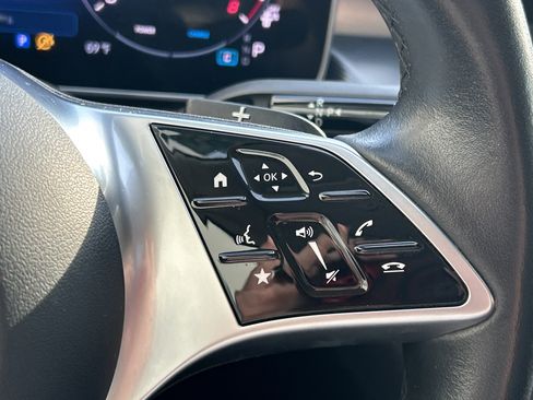 Certified 2025 Mercedes-Benz C 300 Sedan image 30