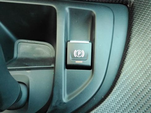 Used 2019 BMW i8 Roadster image 48