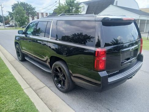 Used 2019 Chevrolet Suburban LT AWD/4WD image 14