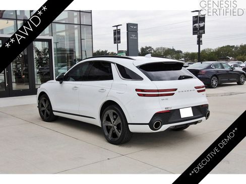 Used 2025 Genesis GV70 2.5T Sport Prestige w/ Sport Prestige Package image 6