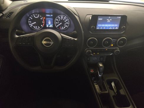 Used 2025 Nissan Sentra S FWD image 22