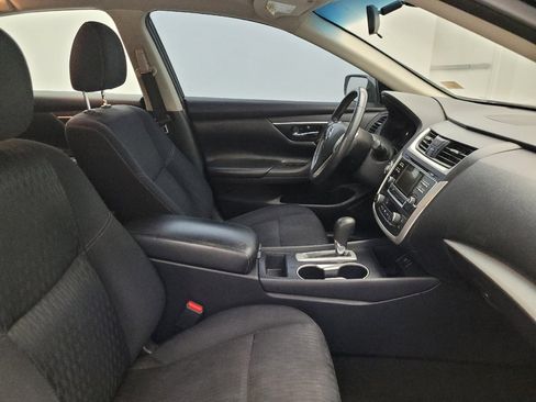 Used 2017 Nissan Altima 2.5 SV FWD image 21