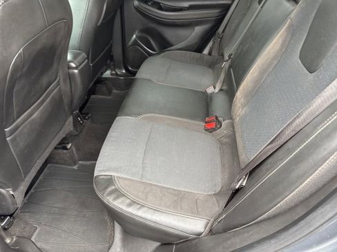 Used 2021 Buick Encore GX Select w/ Sport Touring Package image 11